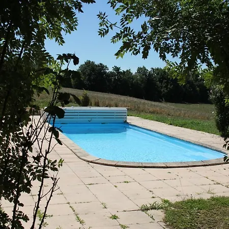 Du Pigeonnier Avec Acces Piscine ! 卡斯特尔萨拉桑
